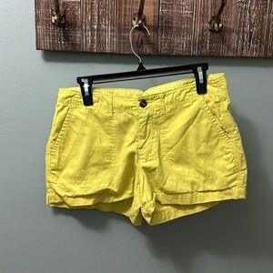 Old Navy Neon Yellow shorts women’s size 8